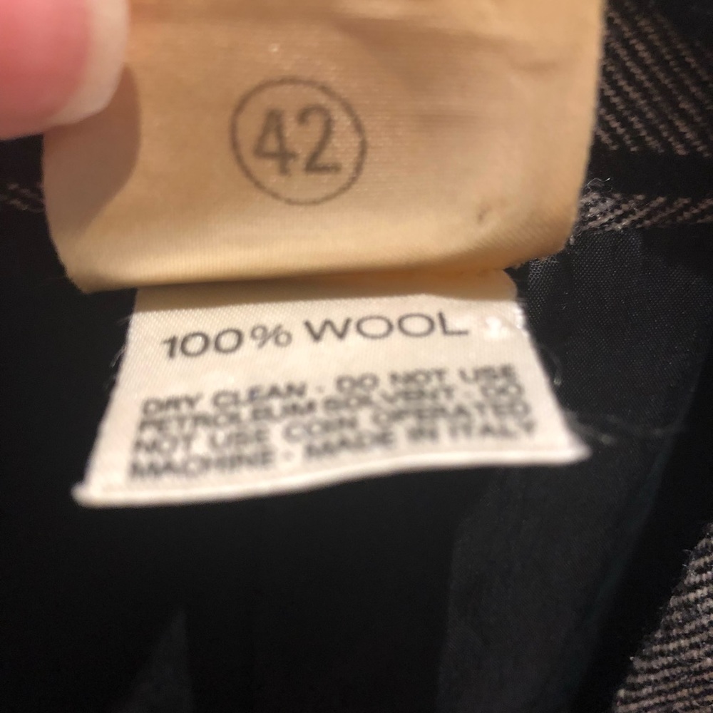 Krizia virgin wool classic one button jacket - Picture 6 of 7